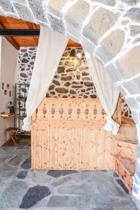 Volcano View Nisyros Emporeiós المظهر الخارجي الصورة